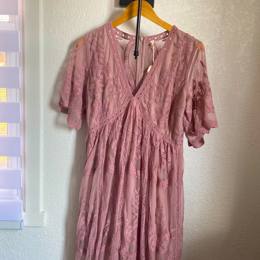 Pink Blush maternity dress size L.